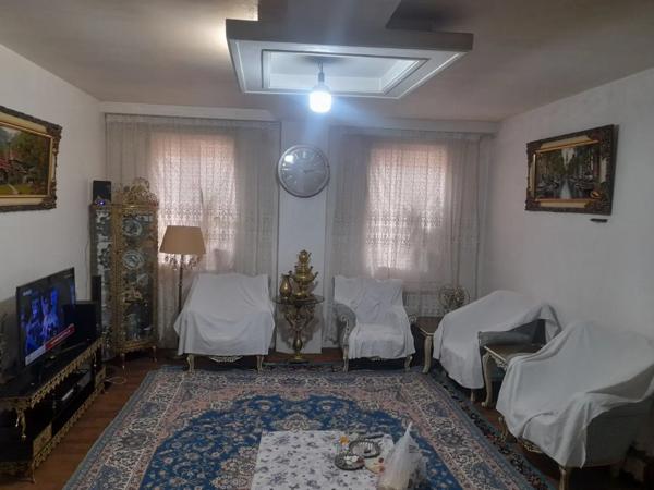 واحد فروشی