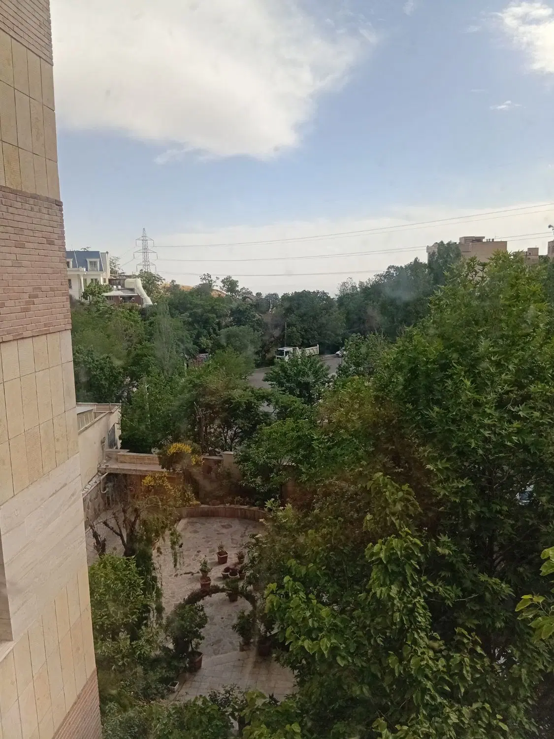 ۱۷۰  متر  ۳  خواب دارآباد
