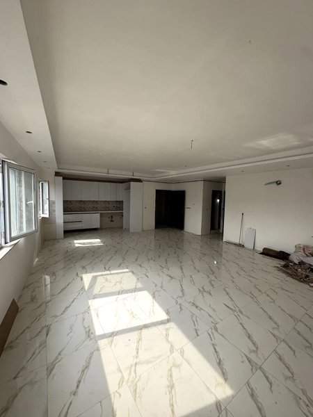 ۱۱۲ متری بر اصلی چمارسرا یخسازی