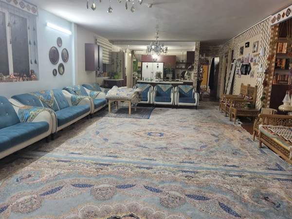 ۱۷۰متری  جمهوری مجتمع رضوان