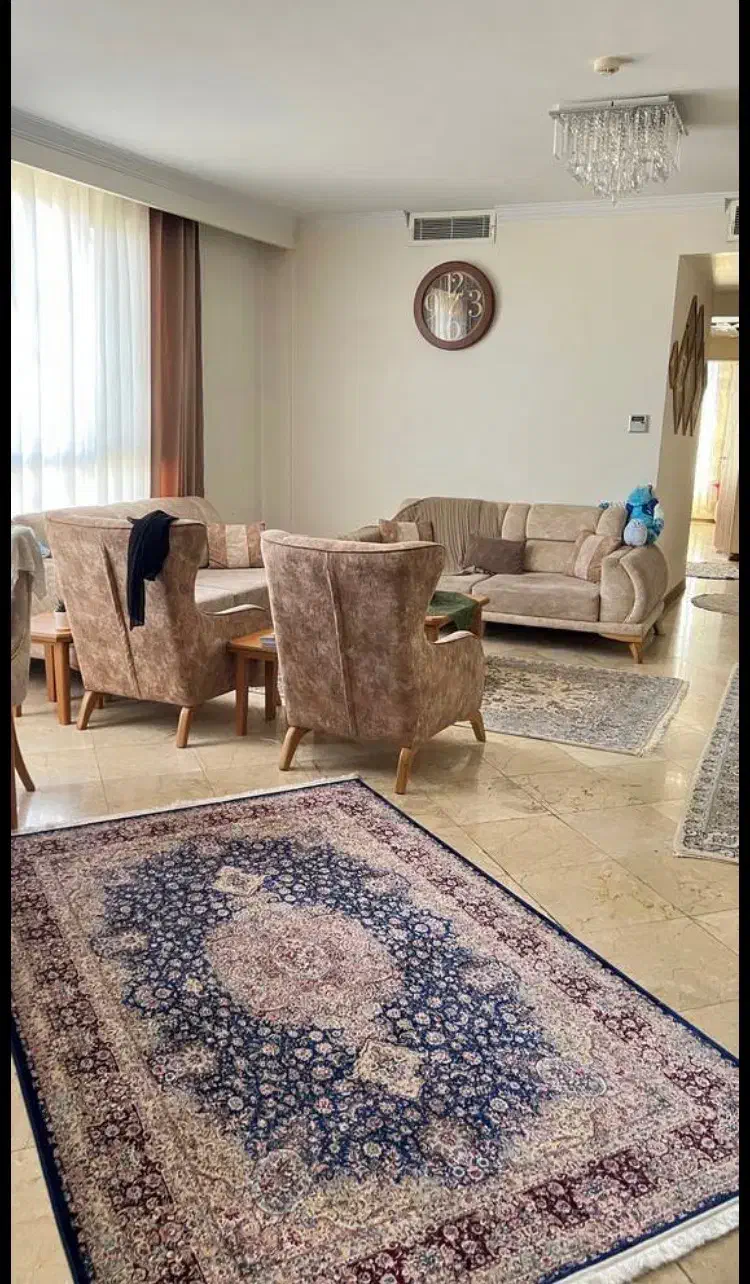 آپارتمان ۱۲۷ متری ازگل