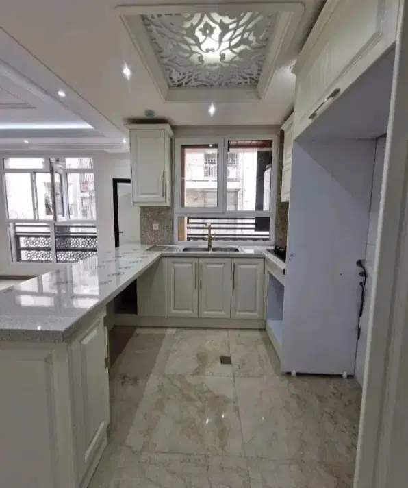 118 متر * تاپ لوکیشن * به قیمت رسیده * تکواحدی