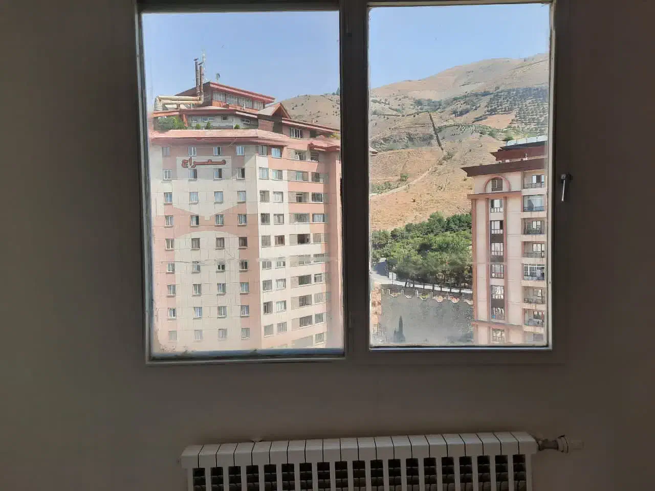 ۱۰۰ متری دوخواب در شهرک محلاتی