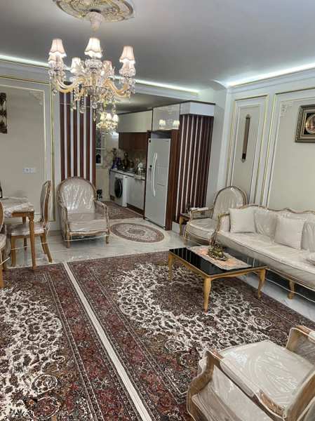 آپارتمان ۹۰ متری فول تک واحدی