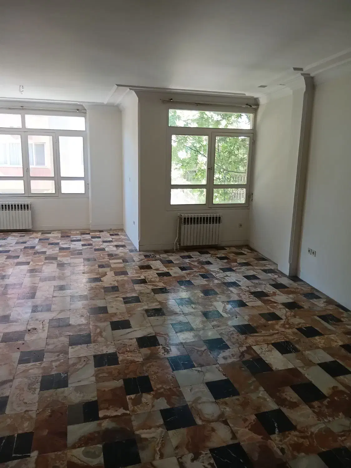 ۱۹۰ متر ۳ خواب تاپ لوکیشن