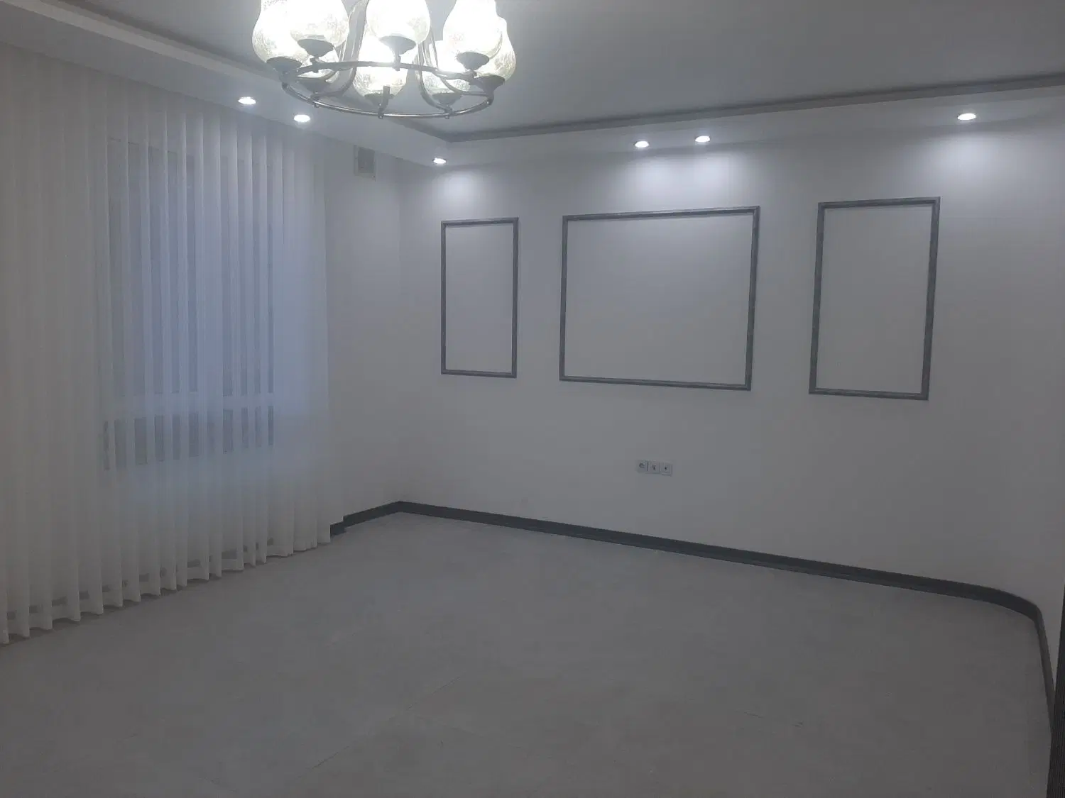 ۱۰۰ متری _ حاشیه الهیه _ آفتاب گیر _ خوش نقشه