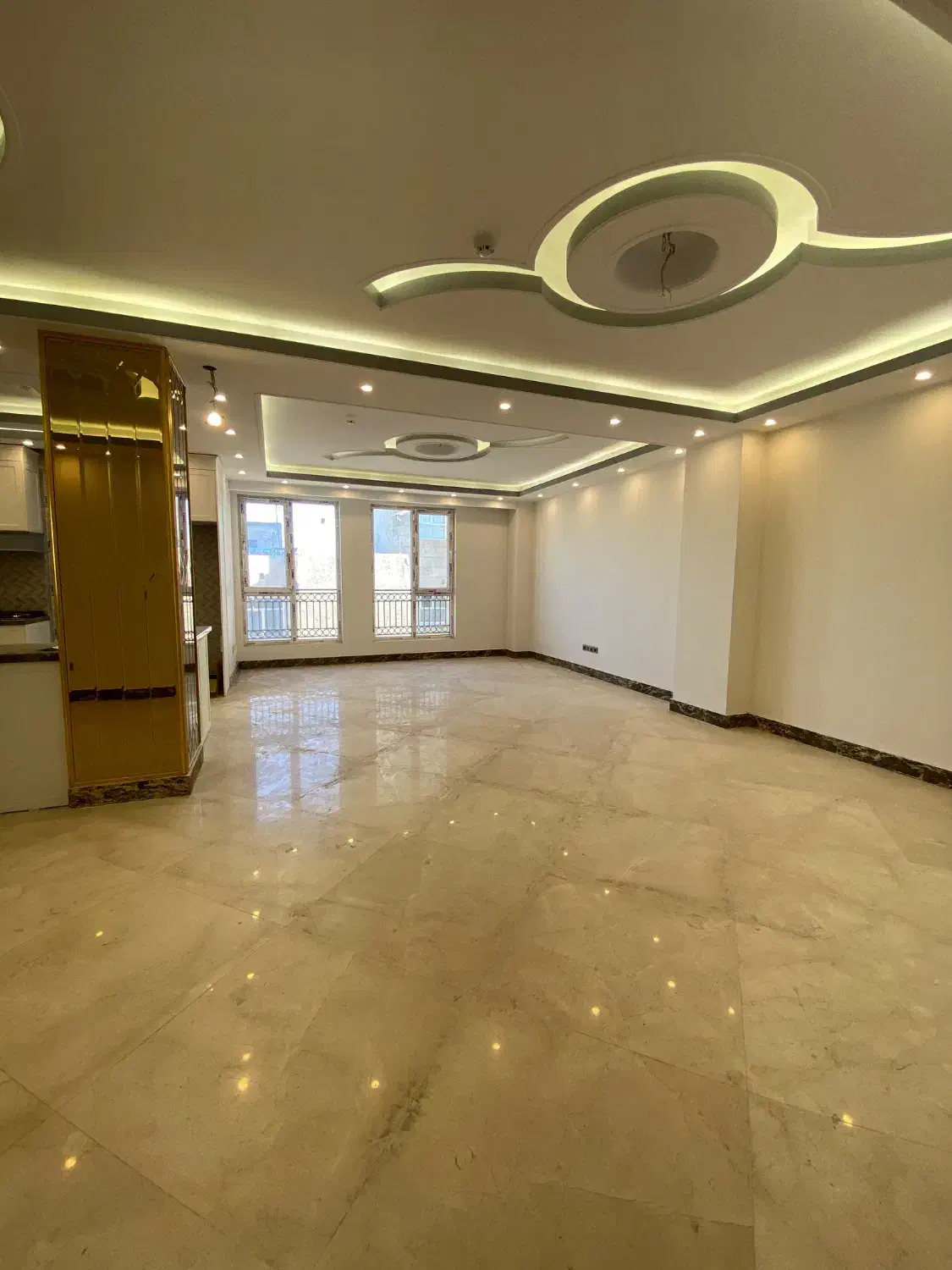 فروش آپارتمان ۱۳۵متر ۳خواب اشراقی