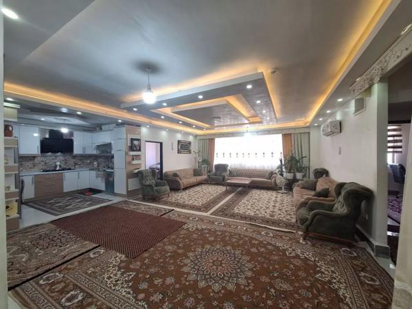 125متری طبقه دوم روبه نما _نصر