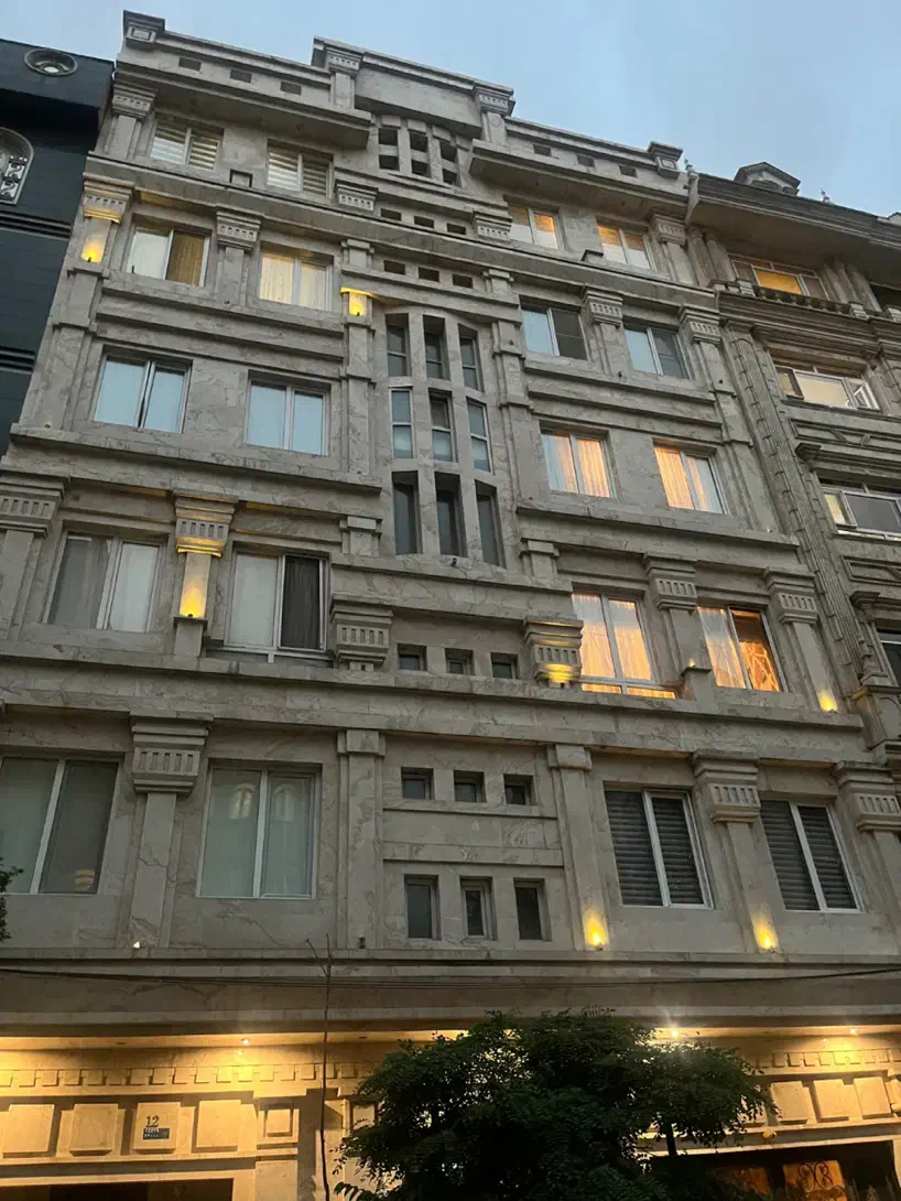 اپارتمان مسکونی