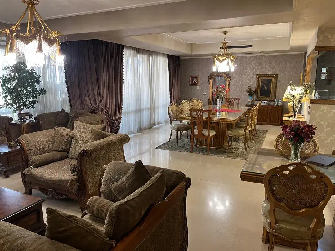 ۳۴۰ متر الهیه خاص