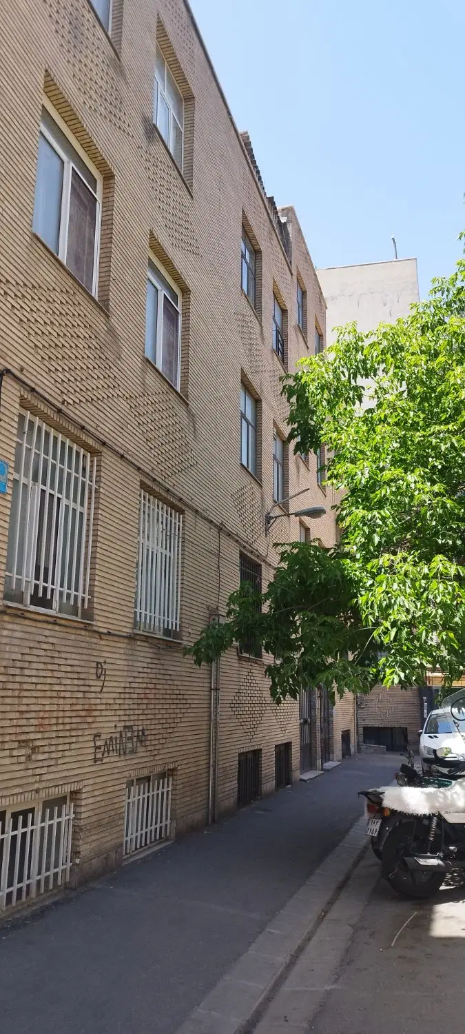 ۵۸ متر هفت چنار خیابان امیرقلی