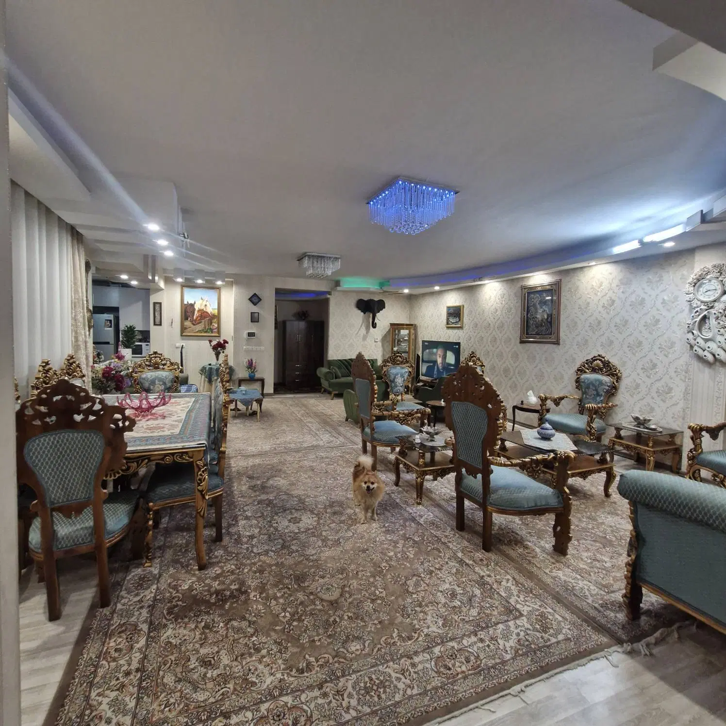 ۱۴۰متر ۳خواب لوکیشن خوب