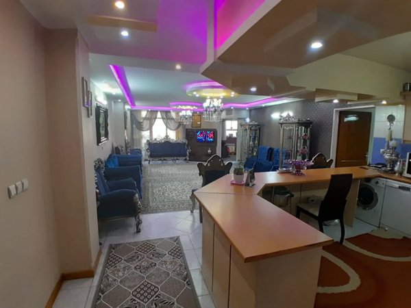 اپارتمان ۱۳۵متری_اشراق شمالی_۳خواب_تاپ لوکیشن