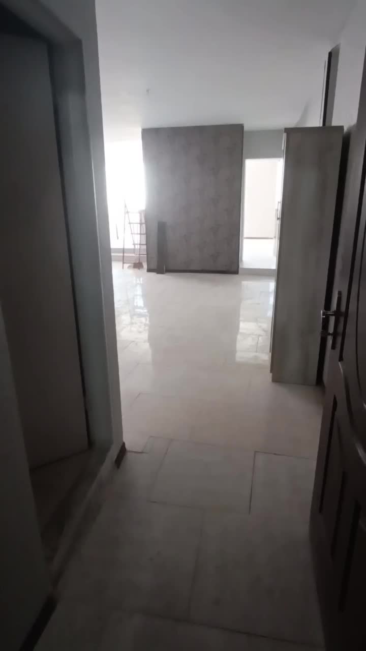 110متر رو ب نما انتهای قلم