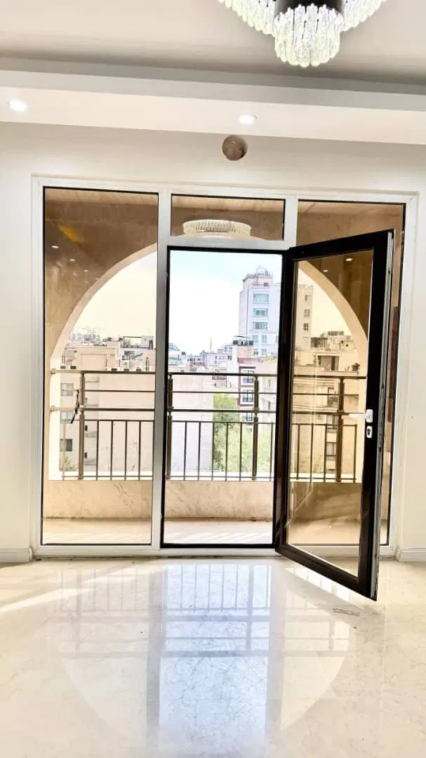 ۲۶۵متری_ ۴ خواب _ تاپ لوکیشن