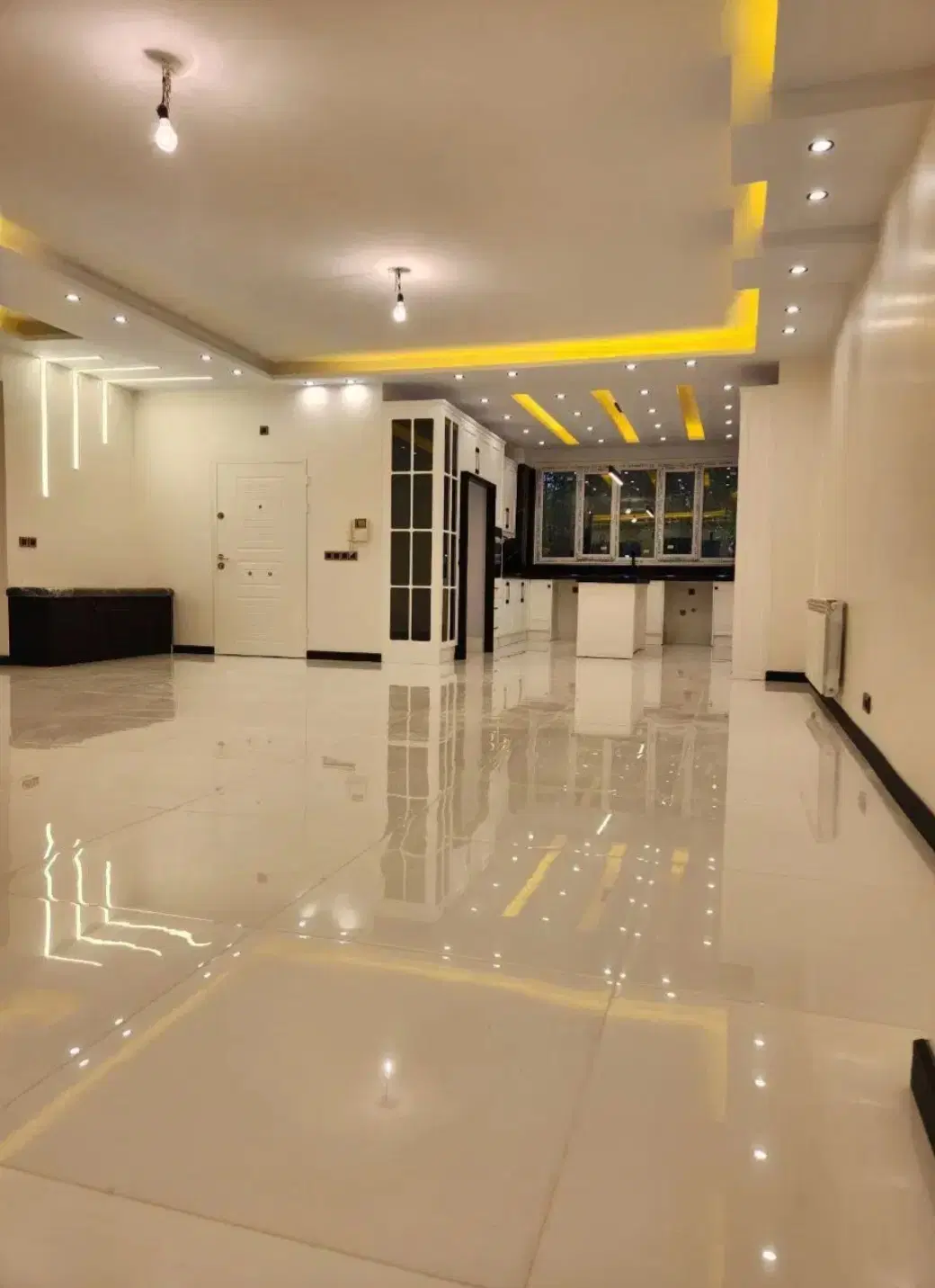126 متر امیر آباد  آزادگان تاپ لوکیشن