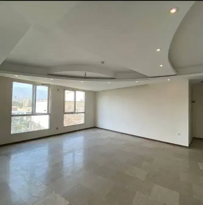 ۹۲ متر ۲ خواب کلید نخورده غرق نور