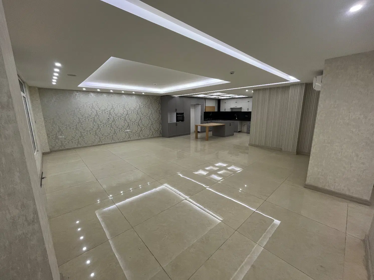۱۵۶ متر _۳ خواب _تاپ ترین لوکیشن پاداد _فول آپشن