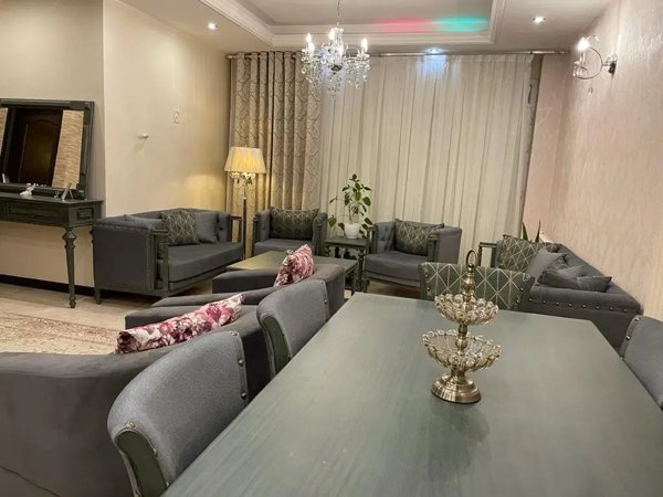 گیشا ۸۶ متر ۲ خوابه ۱۰ ساله