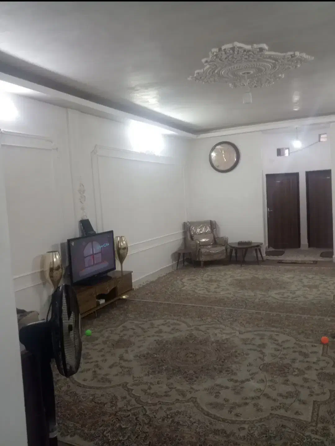 105 متری در توس 81 کنار باشگاه