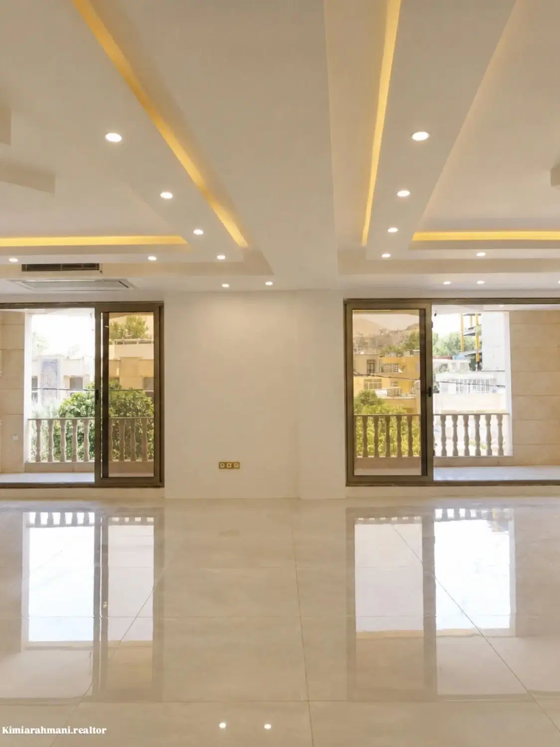 فروش آپارتمان چهار خواب_تراس سرتاسری_زرگری