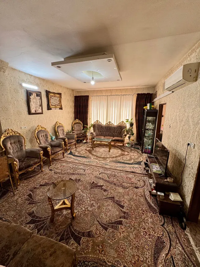 آپارتمان شیک در صفدری نژاد (هدایت) (مطهری شمالی)
