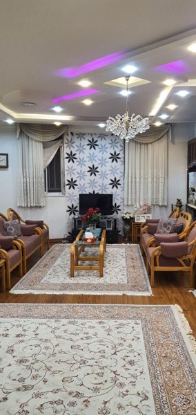 آپارتمان دونبش طبقه اول