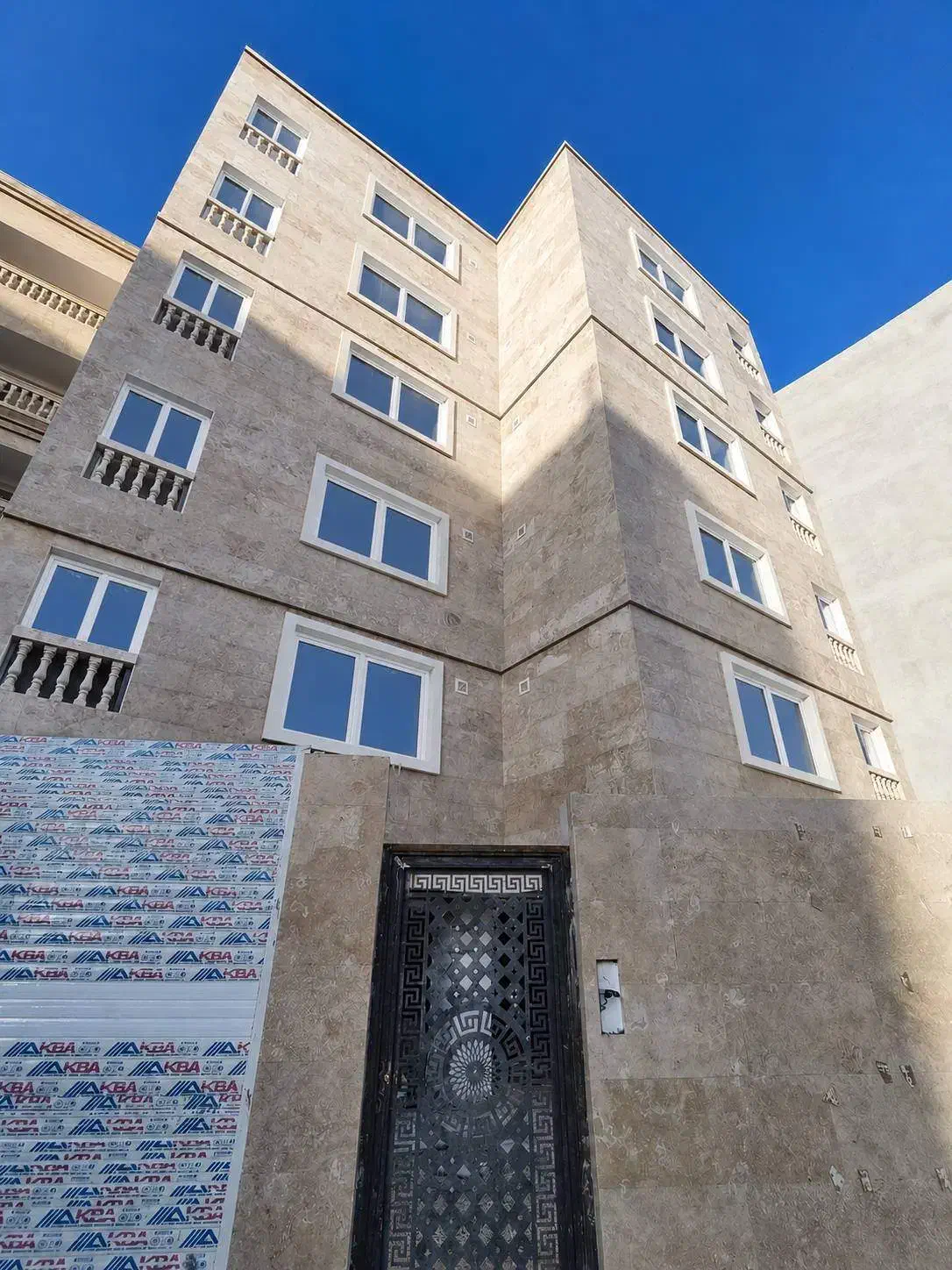 آپارتمان دو خوابه 135 متر