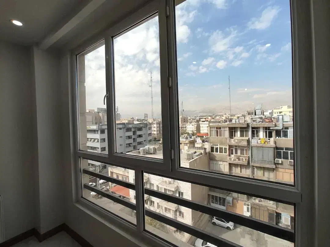 آپارتمان ۱۳۴متری خیابان آزادی