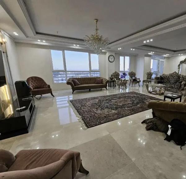 اجاره ۱۲۰متر_برج مجلل دریاچه میدان ساحل_قابل تبدیل