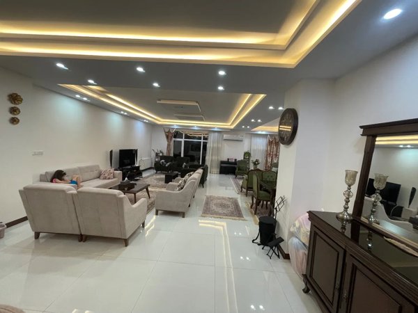 220متری فوق لوکس قدرتی