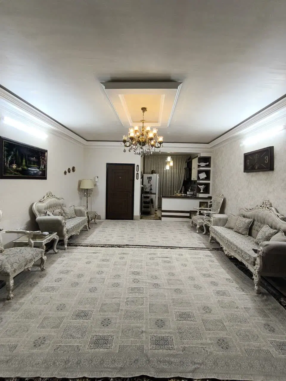 آپارتمان دوخوابه همکف گلریز