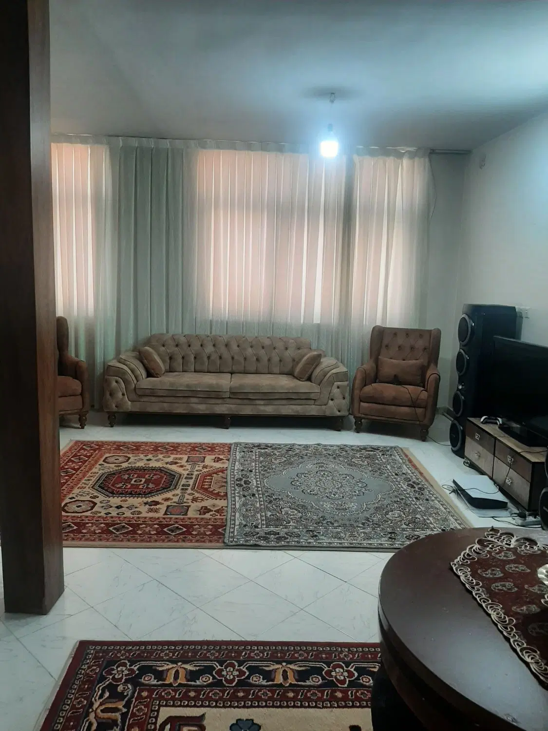 ۱۵۰متر ۳خوابه طبقه۲ ویلایی