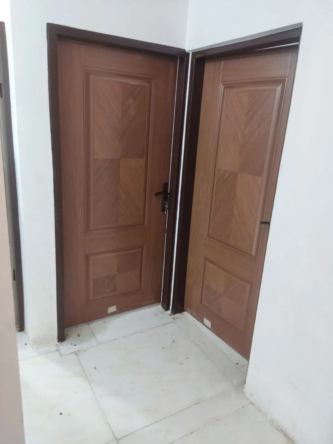 پادادشهر-۱۵۰متری-۳خواب-تاپ لوکیشن-کلید اول