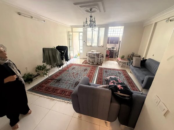 ۷۰متری ۲خواب همکف شهیدکرد