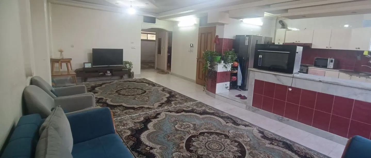 اجاره تک واحدی۱۰۰متر،دوخوابه ،دوکله نور،رزمندگان