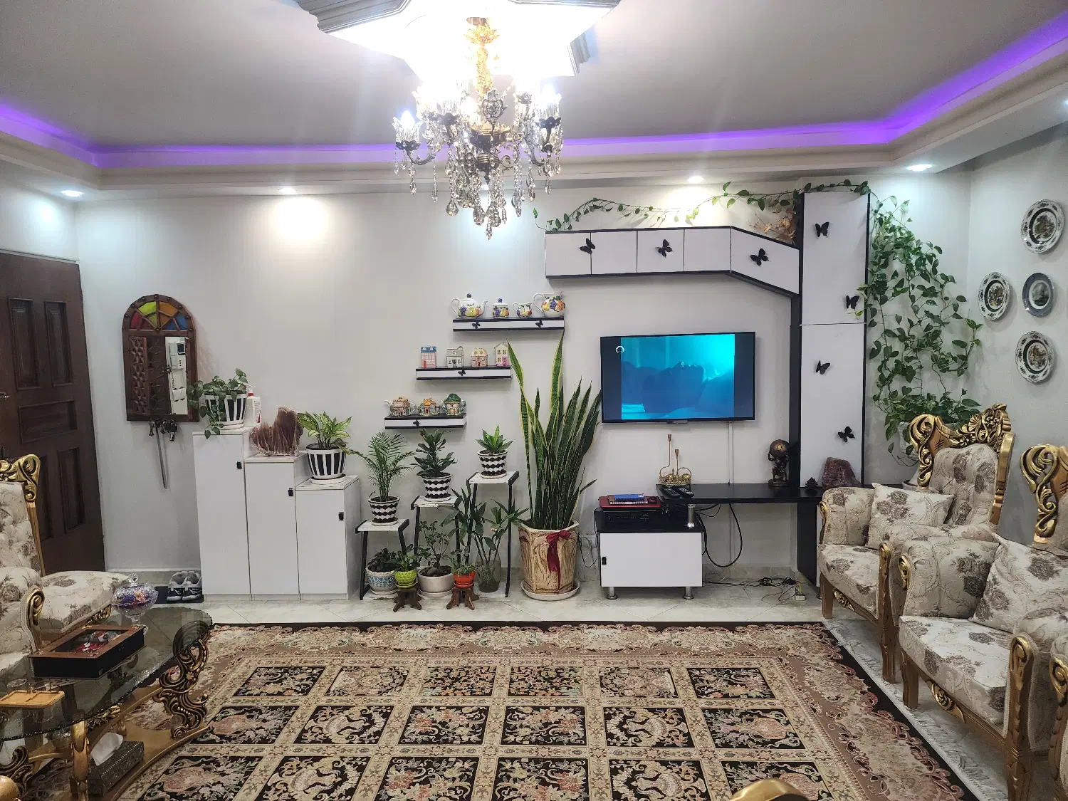 آپارتمان ۶۲ متری - ۲ بر - یک خواب - خوش نقشه
