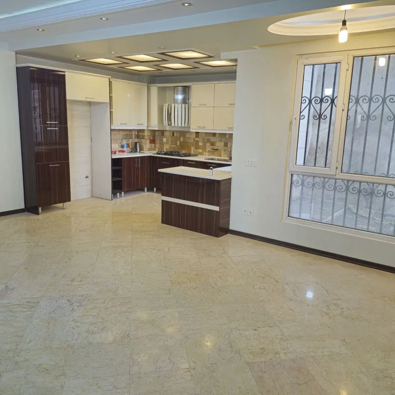 داراباد_ 95متر_ حتی مجرد_ رهن و اجاره