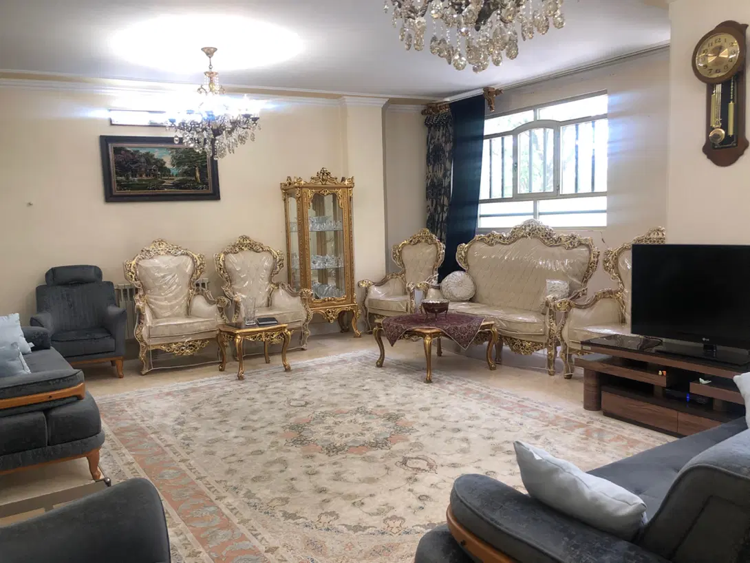 فروش اپارتمان ۱۲۱ متری خانه اصفهان بنفشه