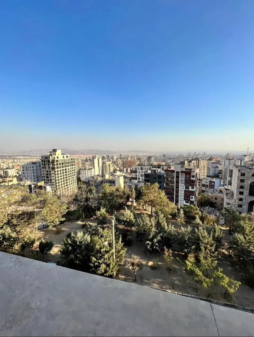 ۱۴۰متر۲خواب*دیدکامل شهر*بدون مشرف