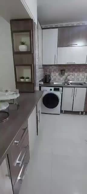۸۷ متر_سالن پرده خور_مجلل بلوار فردوس