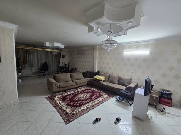 ۱۰۰متر، ۲ خواب ، فول، فلکه سوم تهرانپارس