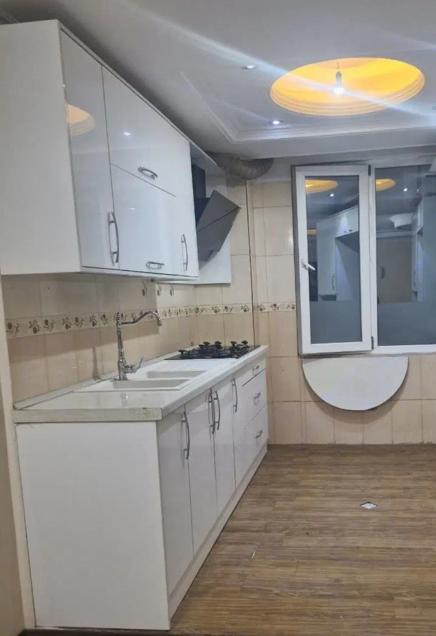 فروش آپارتمان ۶۱ متر ۲ خواب