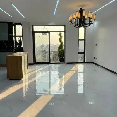 واحد۷۶متر سالن پرده خورروبه آفتاب تاپ لوکیشن