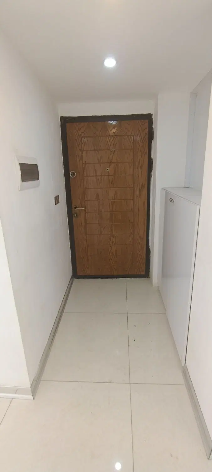 خیابان جابر انصاری_موقعیت جنوبی و شرقی_3خواب