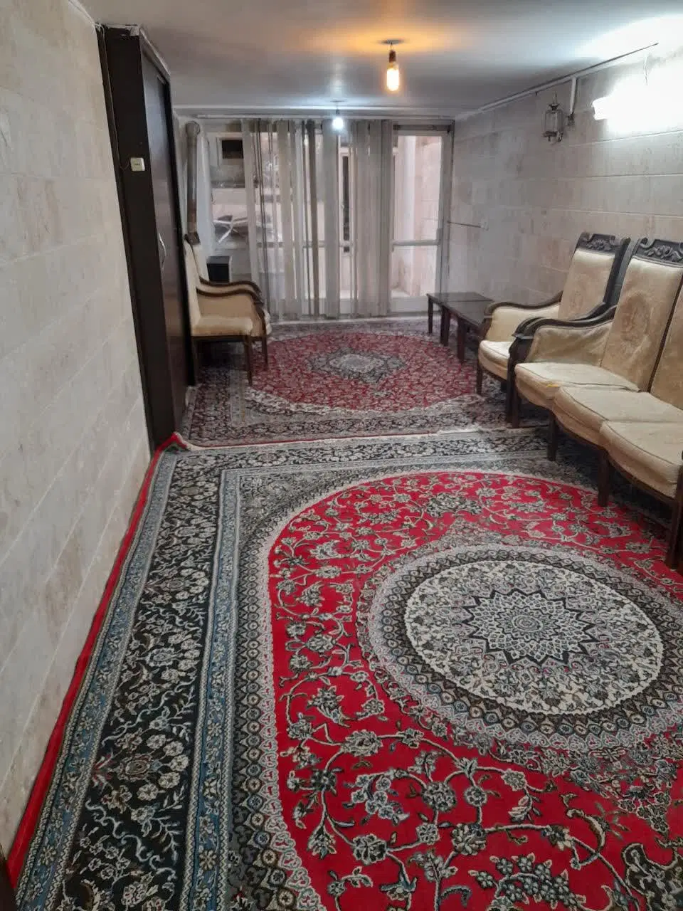 سویت مبله  ۶۰ متری   خیابان  پروین