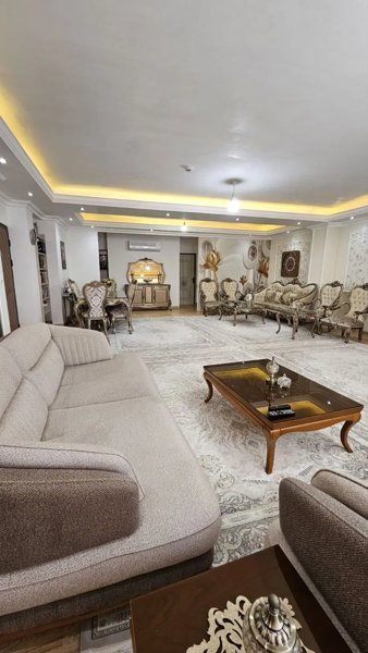 آپارتمان۱۶۳m تک واحد۳ خواب اعیانی آپادانا اول معلم
