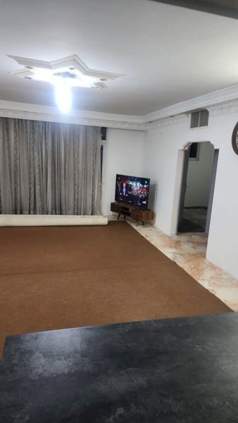 فروش آپارتمان۹۵متردوخوابه شهرک ولی عصر