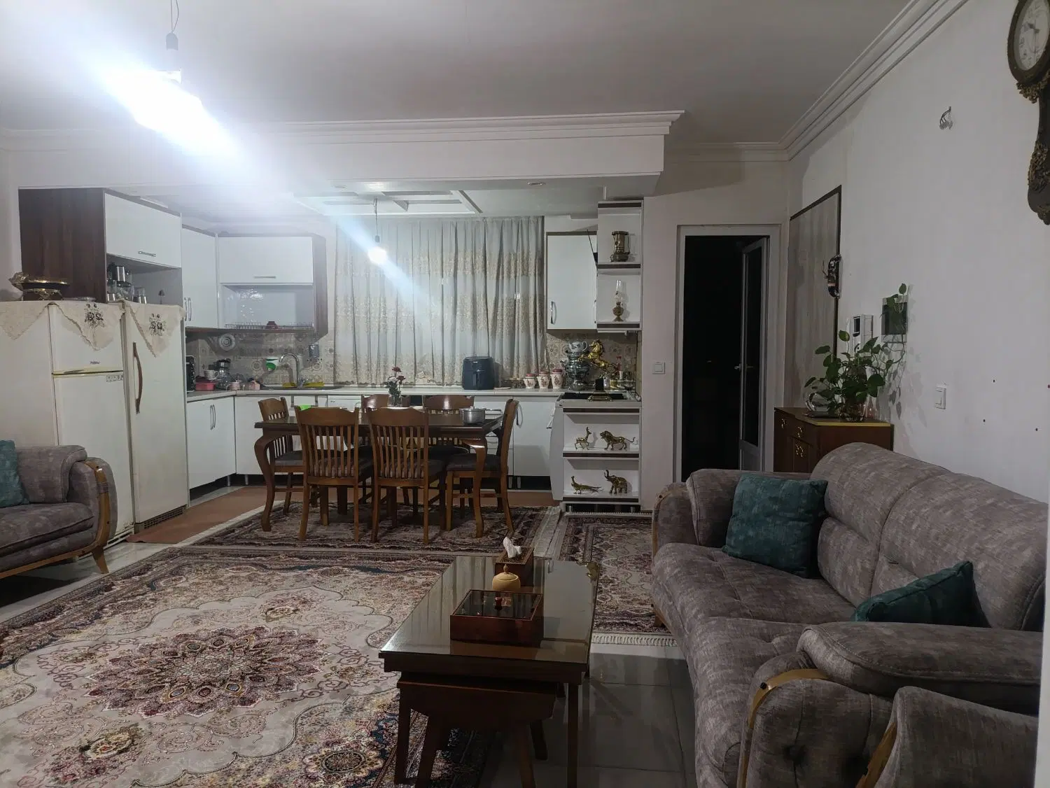 آپارتمان تک واحدی 73 متری