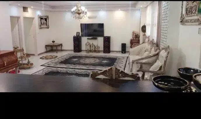 خزانه خیابان همدانی 90متر 2خوابه فول